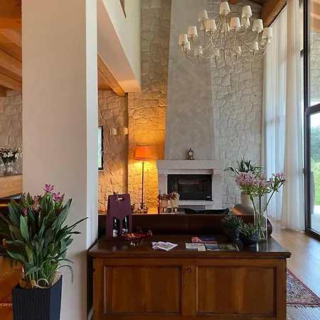 Agroturismo Mezzo Ciel *