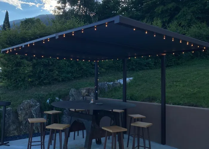 Mezzo Ciel Alloggio per agriturismo *